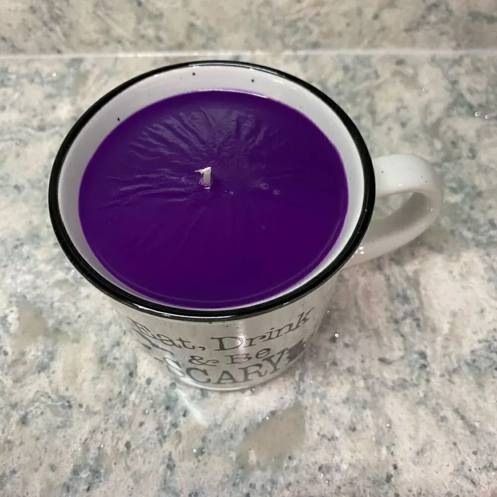 Halloween Candle  - Picture 6 of 7